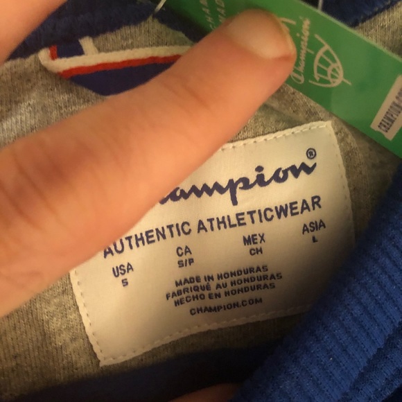 SOLD!!BNWT Stunning Royal Blue Champion men’s SS sz S! - Picture 10 of 10